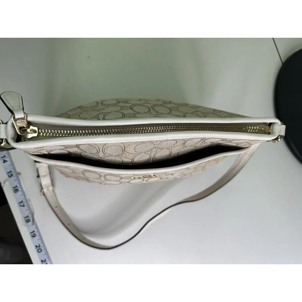 MODIFIED - COACH Signature File Bag Tan/Ivory  F29960